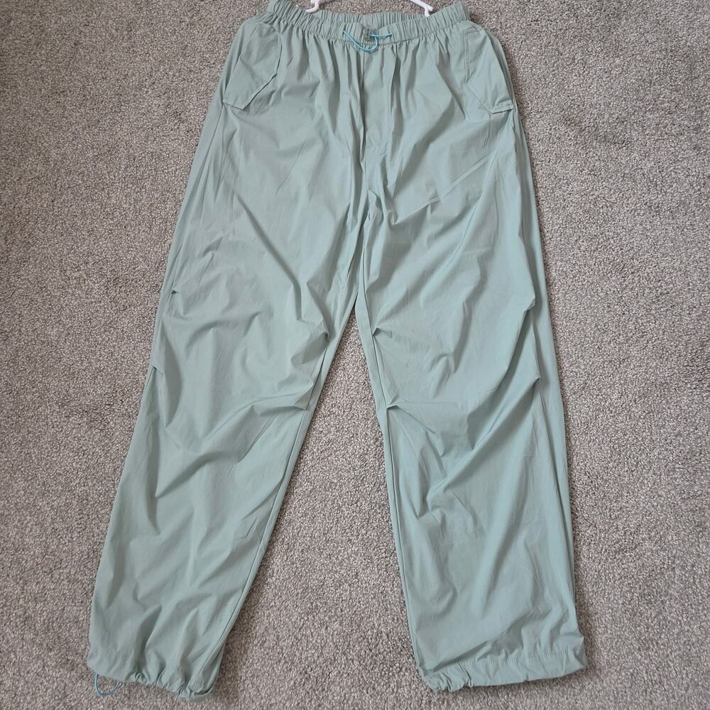 Ultra-Lightweight Sage Green Parachute Pants - Better Craft